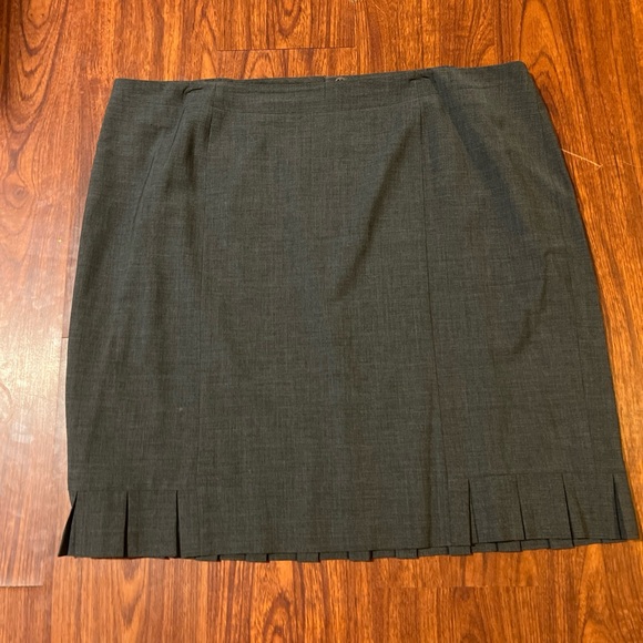 Talbots Woman Plus Sz 22W Straight Pencil SKIRT Knee Length Grey Wool Blend 2015 - Picture 1 of 8
